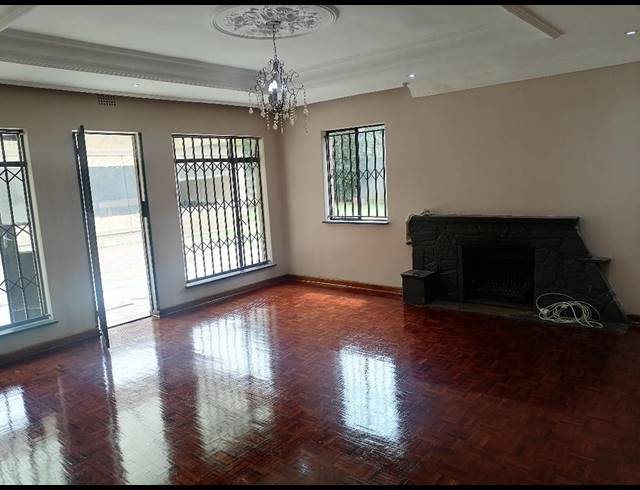 4 bed property to rent in KIBLER PARK